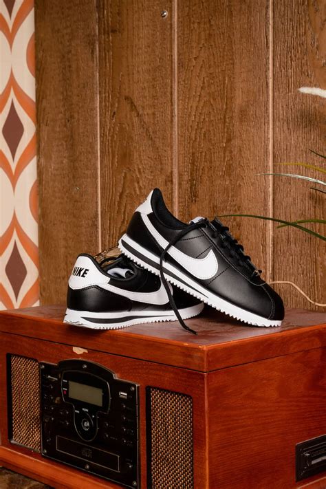 nike cortez maat 34|Nike Cortez shoes history.